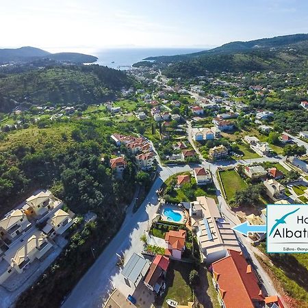 Albatros Hotel Sívota 외부 사진